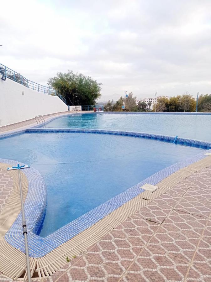 Aparthotel Charmant Studio piscine mdiq CaboNégro Martil à Cabo Negro Extérieur photo